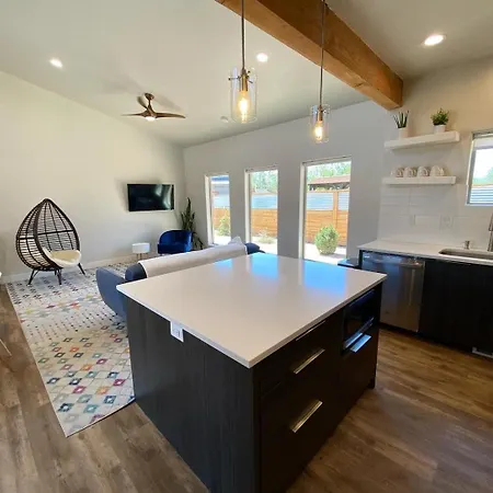 Timber & Tin H 2Bed 2Bath W Pool & Rooftop Deck Kanab Extérieur photo