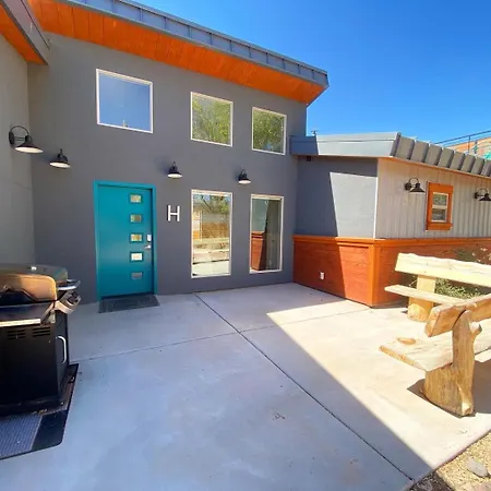 Timber & Tin H 2Bed 2Bath W Pool & Rooftop Deck Kanab Exterior photo